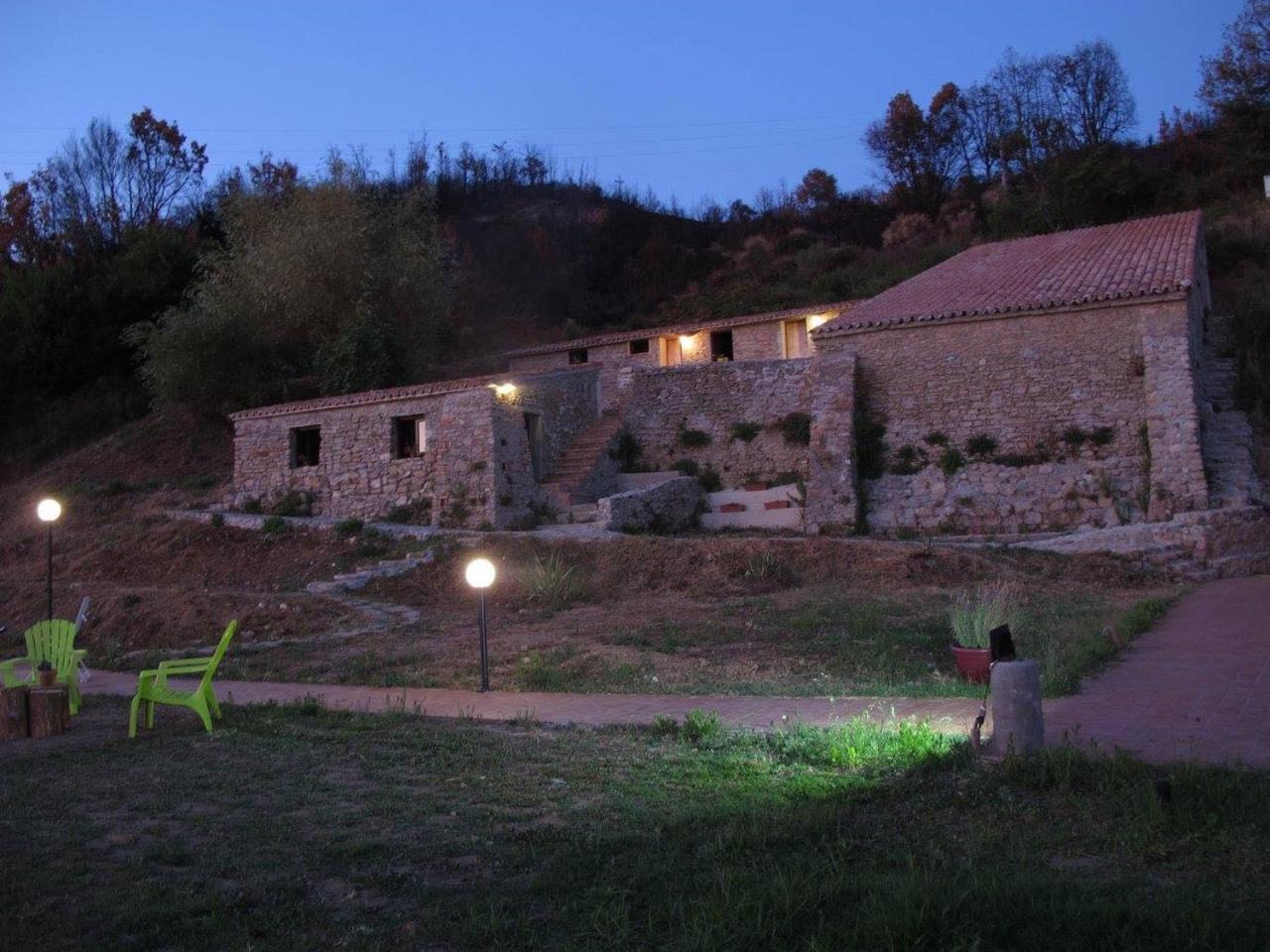 Il Cerro Agriturismo Zagarese Фускалдо Екстериор снимка